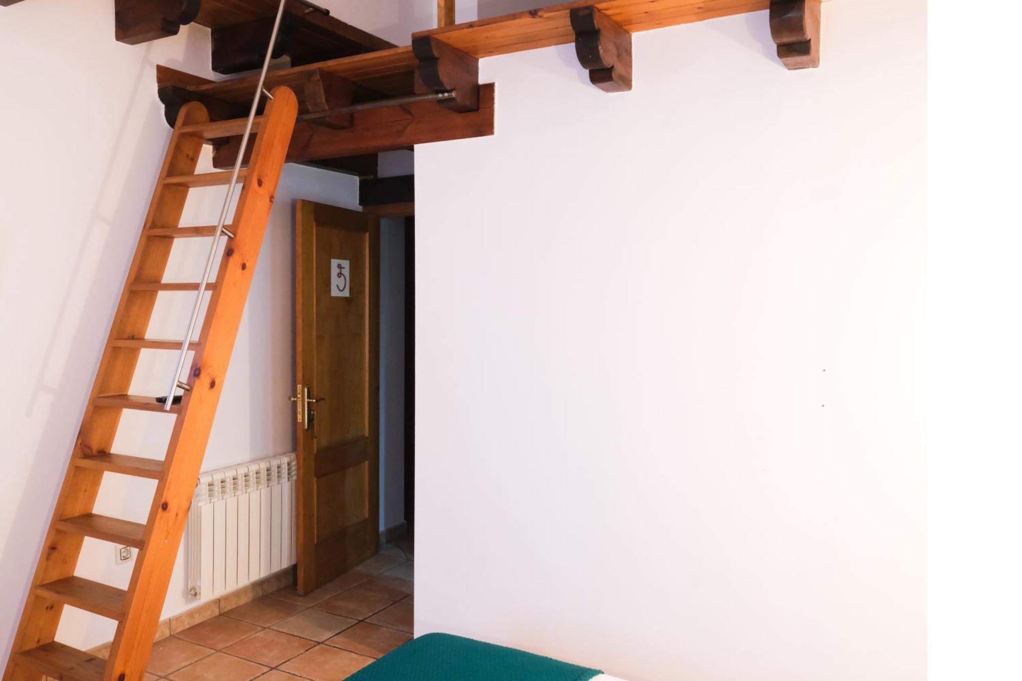 Posada La Estela De Barros Corrales De Buelna Luaran gambar
