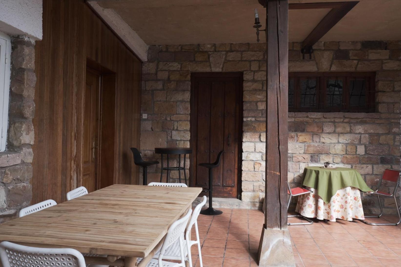 Posada La Estela De Barros Corrales De Buelna Luaran gambar
